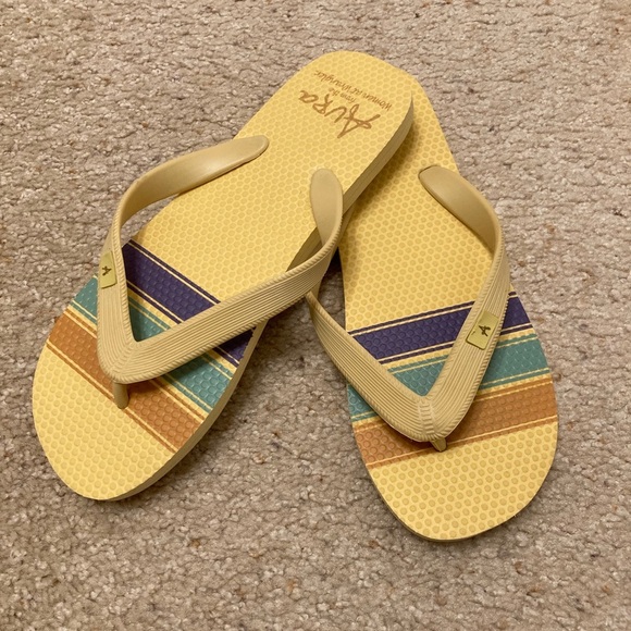 💙 NWT Wrangler Aura Flip Flops, Sandals, Women’s, Summer, Gift Set, Size Large - Picture 8 of 11